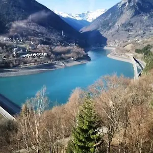 Appartement Superbe Dans La Vallee De L'eau D'olle., Allemont